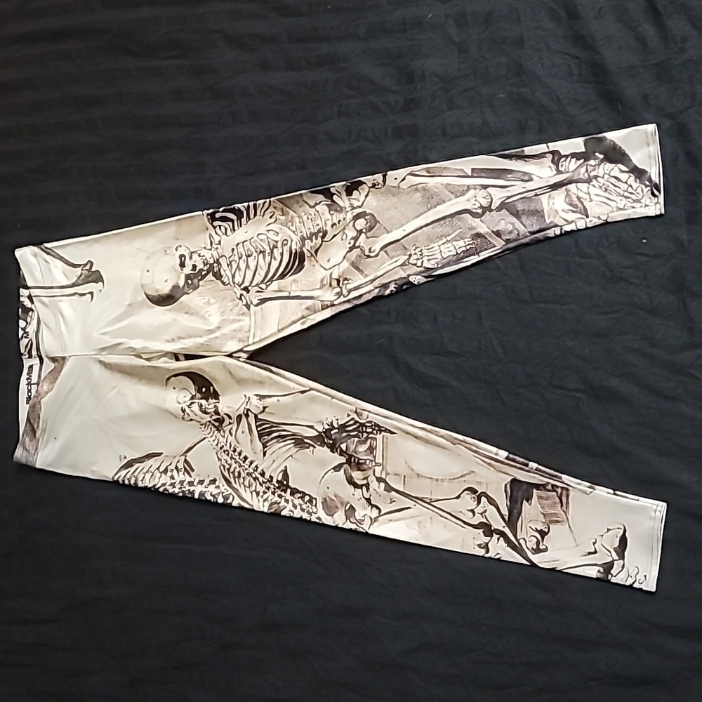 Blackmilk Resurrection Leggings M NWOT